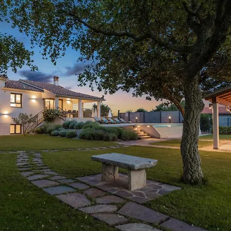 Villa Monte Uliveto Pula