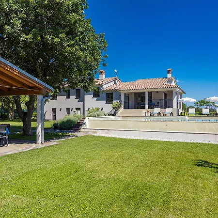 Villa Monte Uliveto Pula